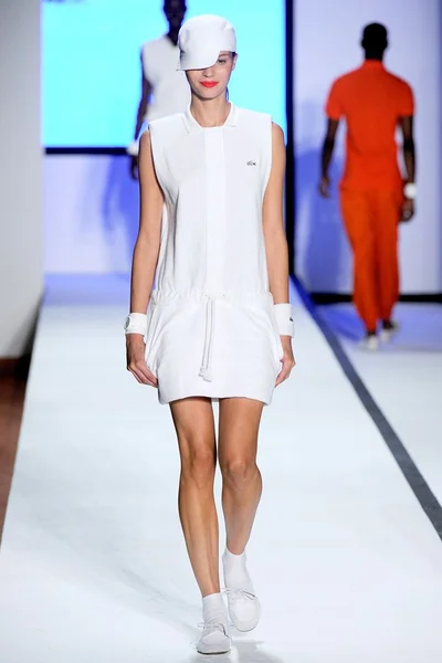 Look 29